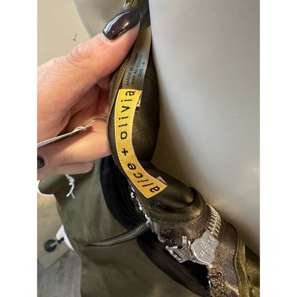 NWT $495 Alice and Olivia Sequin Mini Strapless Dress Safari Green Sz 8 - Picture 9 of 13